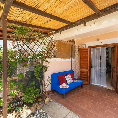 Holiday home Mandorleto By Interhome