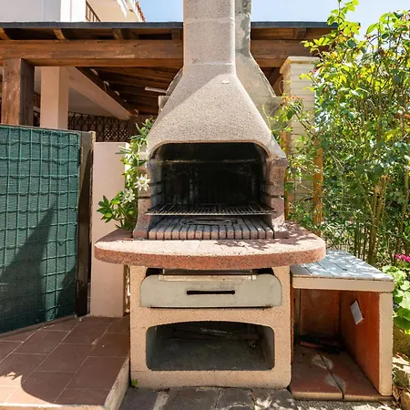 Vakantiehuis Mandorleto By Interhome Villasimius